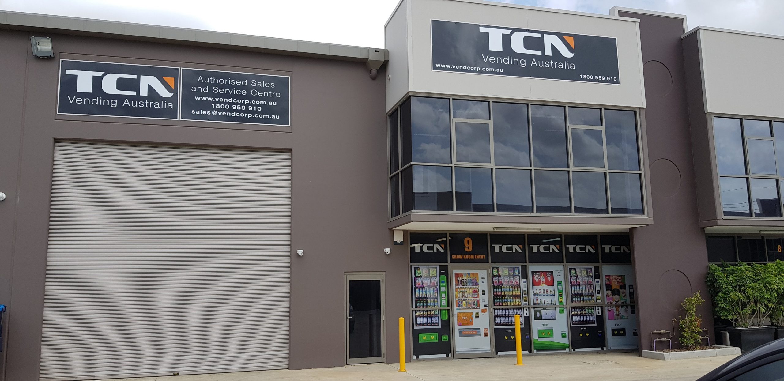 TCN Venidng commercial building