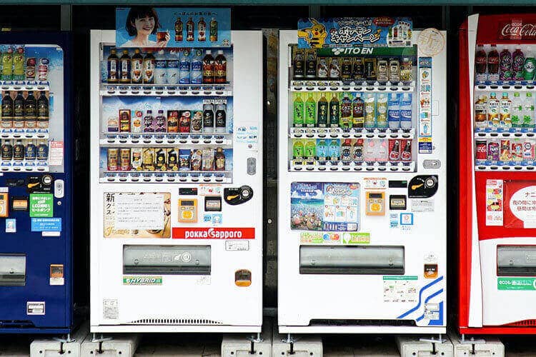 Coin-operated cheap vending machine
